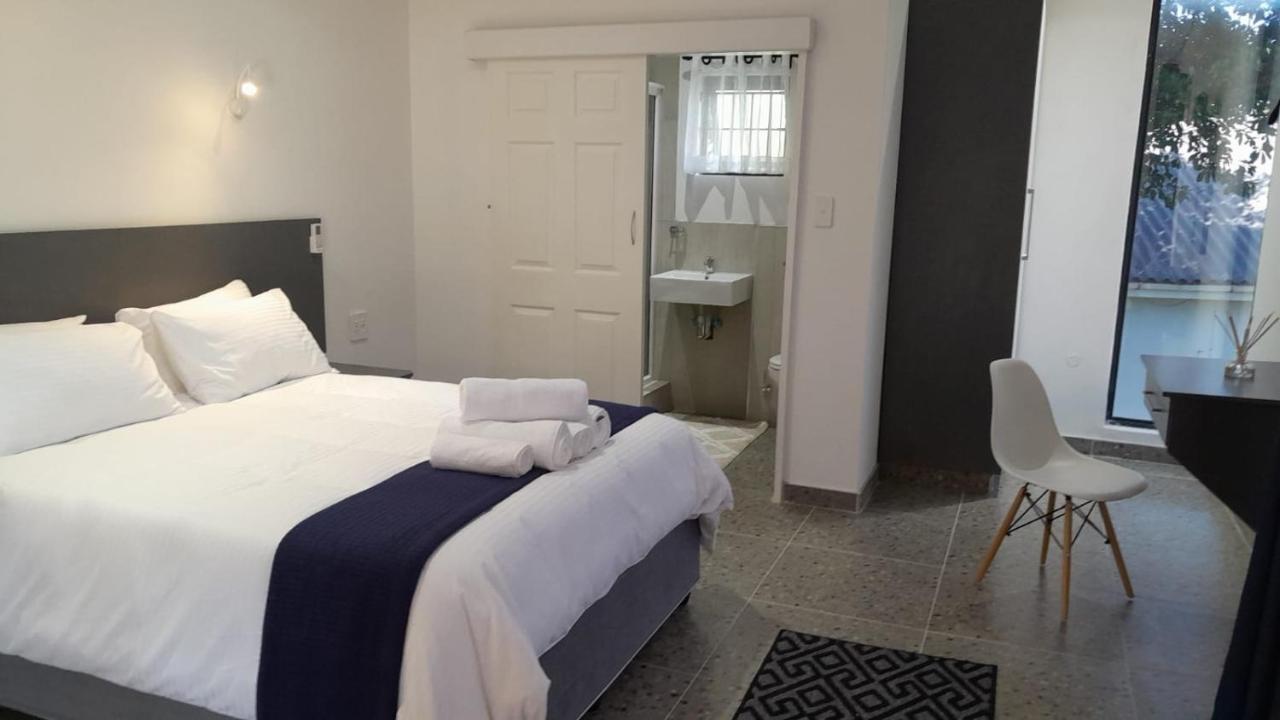 The Wishing Well Guest House Self-Catering Port Edward Kültér fotó