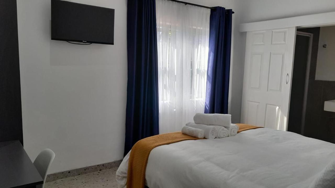 The Wishing Well Guest House Self-Catering Port Edward Kültér fotó